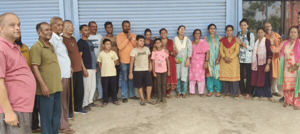 36 जग्गी बांगर  में बीडीसी चुनाव का संग्राम तेज! देवेंद्र तिवारी के धुआंधार प्रचार से गूंजा इलाका देवेंद्र तिवारी के नारों से गुंजी  ग्राम सभा 